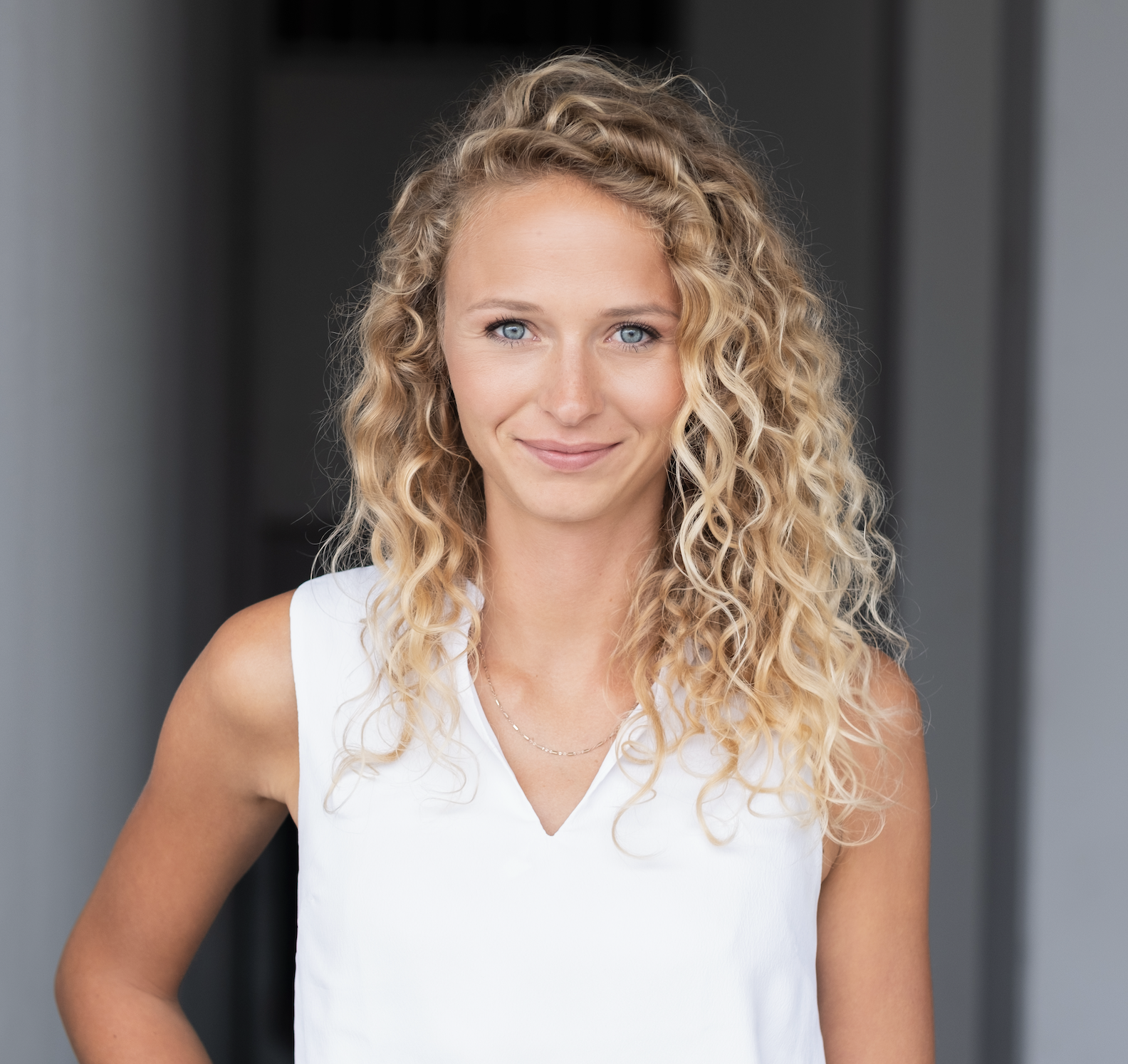 Lisa Höllbacher – KI-Expertin, Trainerin und Keynote Speakerin